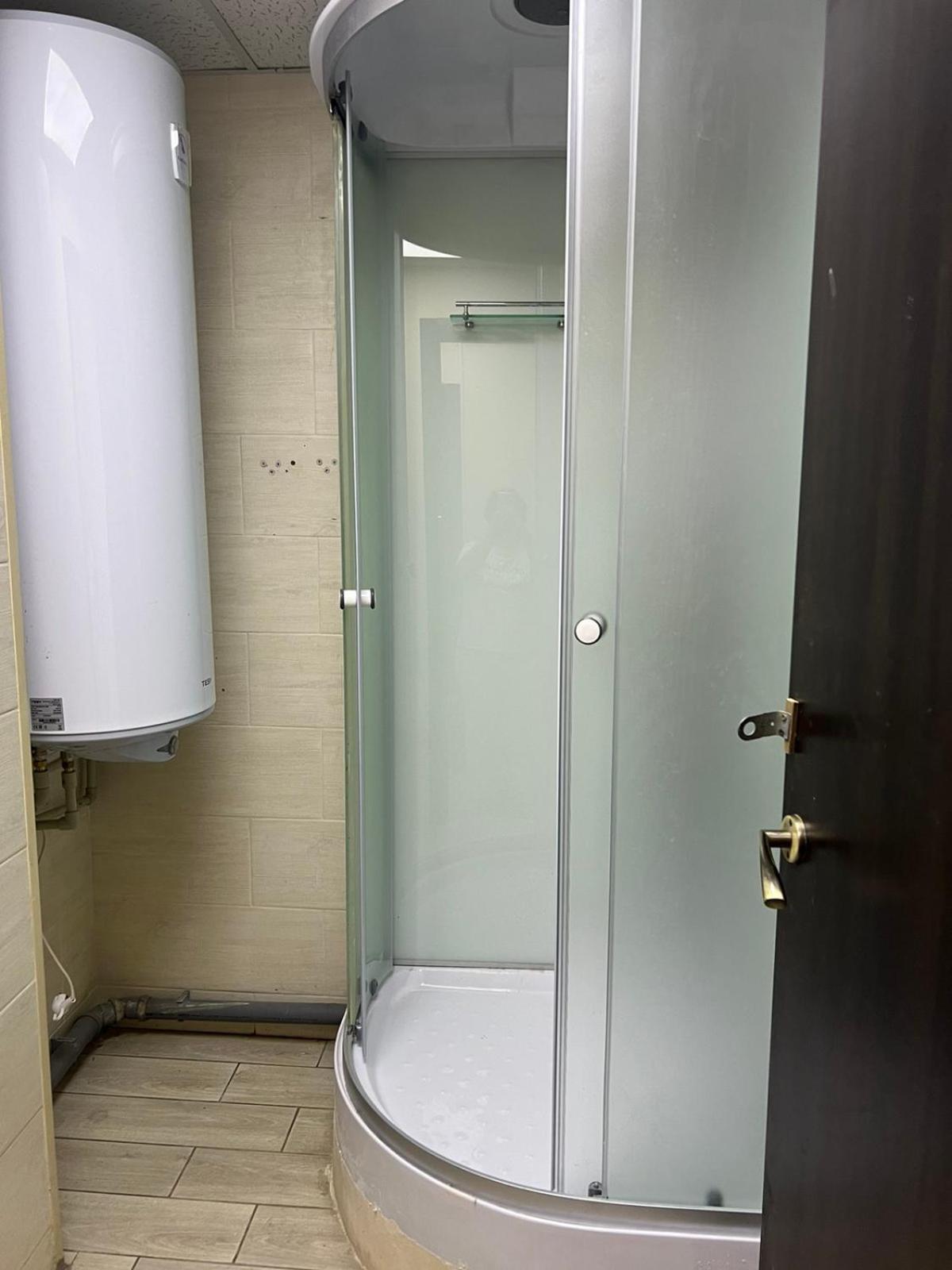 Hostel Krone Gok Zatishok Kiev Extérieur photo