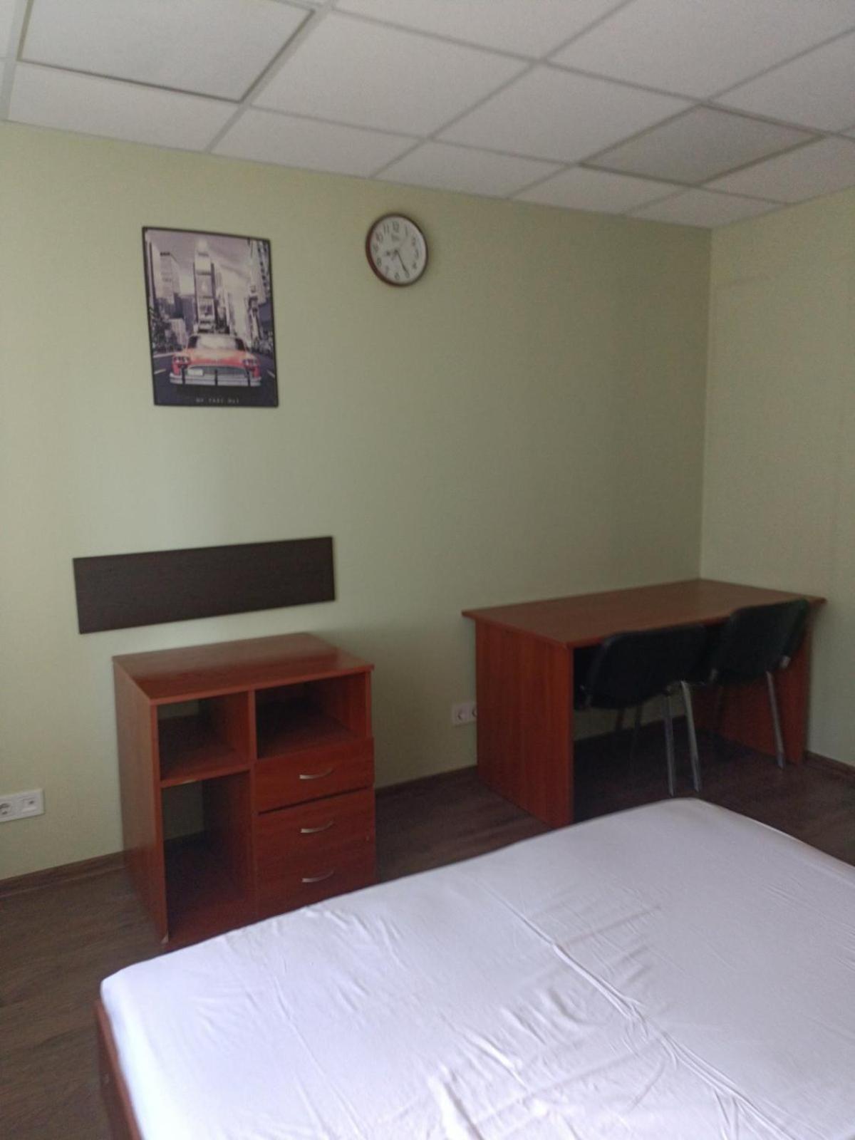 Hostel Krone Gok Zatishok Kiev Extérieur photo
