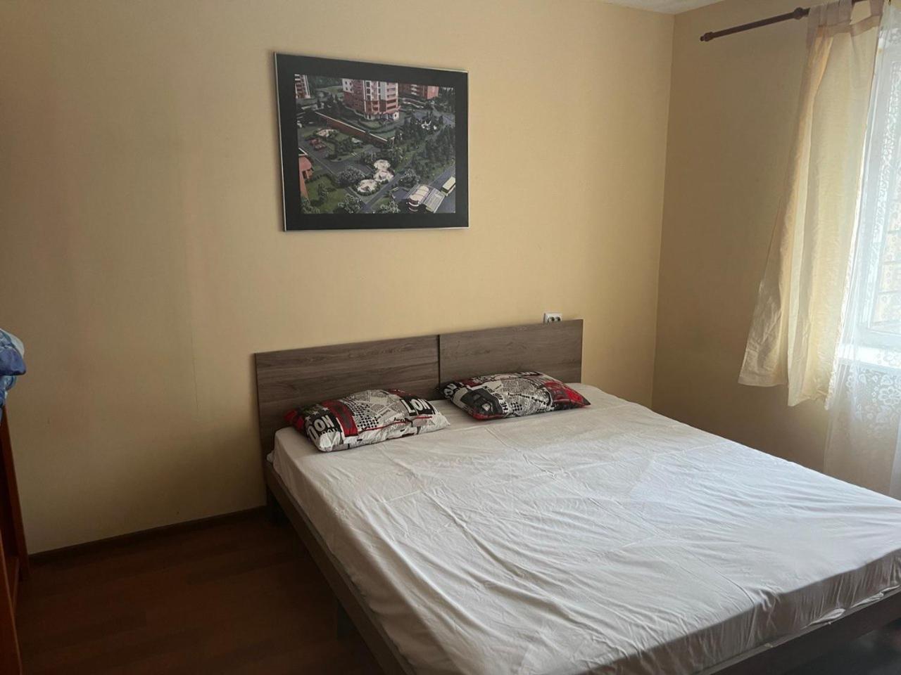 Hostel Krone Gok Zatishok Kiev Extérieur photo